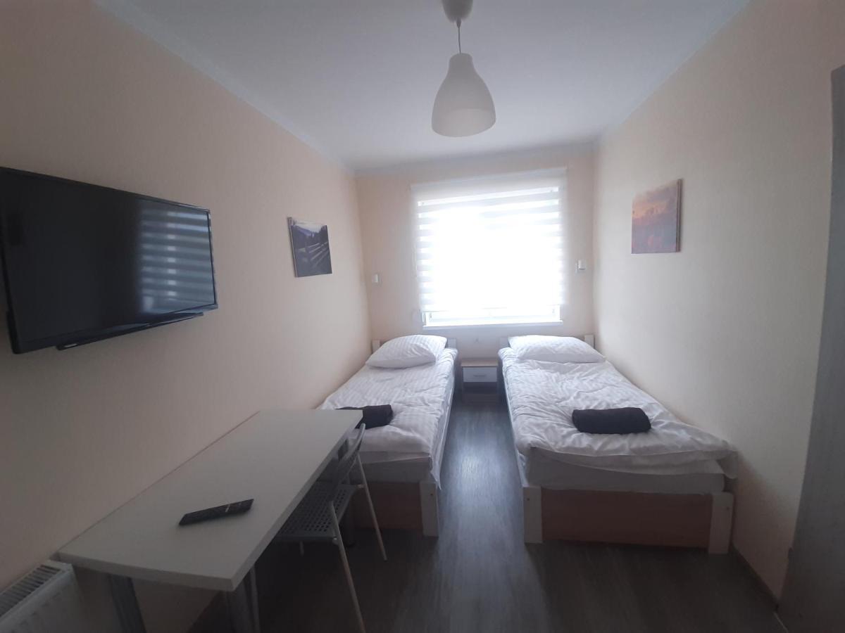 Falkowo Tropikalna Odnowa Bed & Breakfast エクステリア 写真
