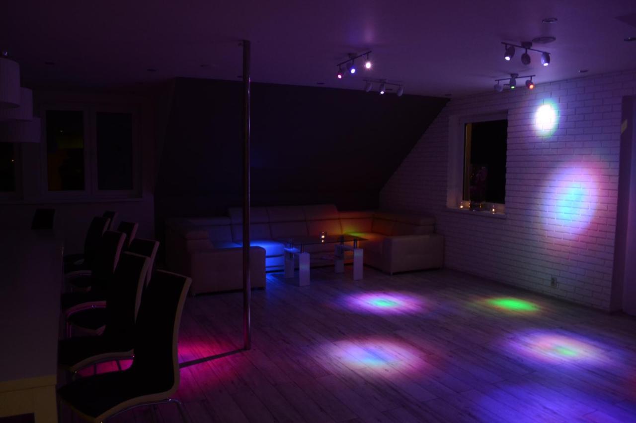 Falkowo Tropikalna Odnowa Bed & Breakfast エクステリア 写真