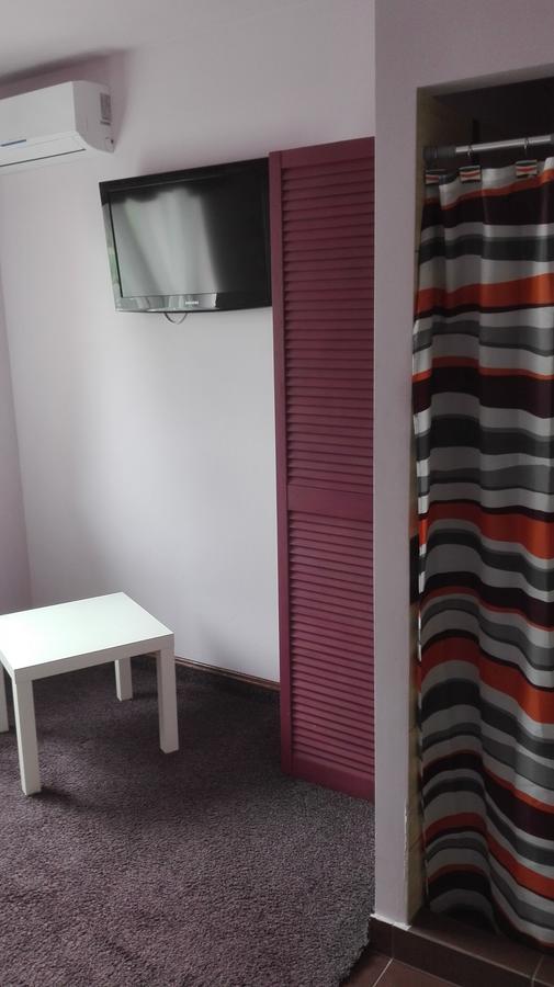 Falkowo Tropikalna Odnowa Bed & Breakfast エクステリア 写真