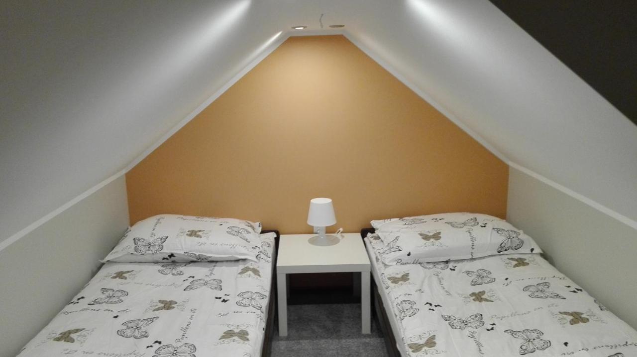 Falkowo Tropikalna Odnowa Bed & Breakfast エクステリア 写真